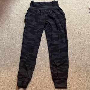 Athleta Black and Grey Camo joggers